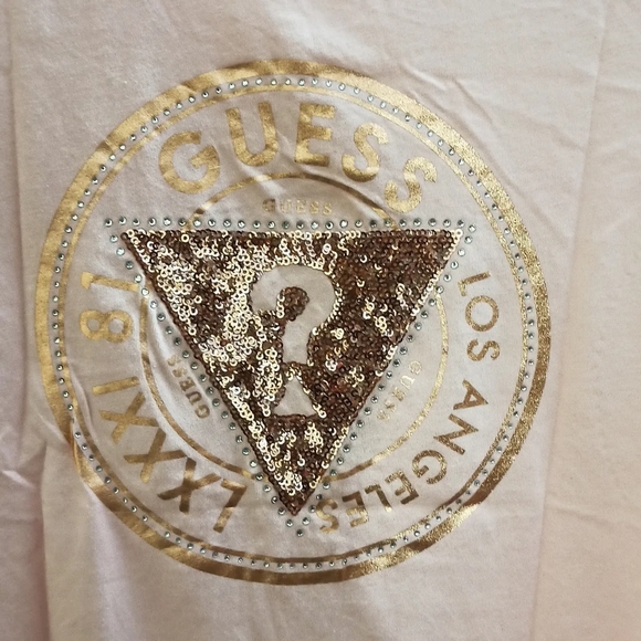 Guess - Picture 3 of 5